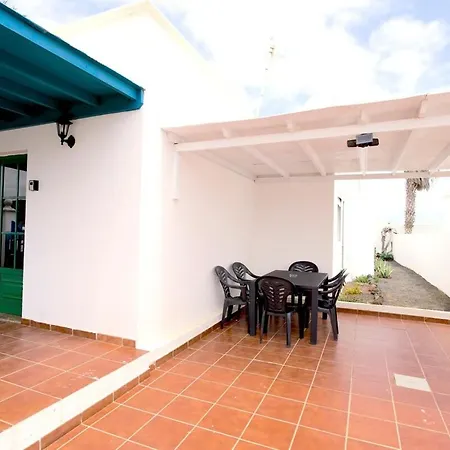 Bayside Kalendra-rofe Guatiza